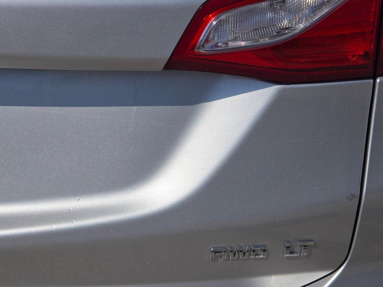 2018 Chevrolet Equinox AWD 4dr LT w/1LT Photo