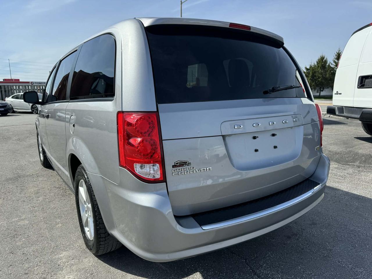 2018 Dodge Grand Caravan CANADA VALUE PACKAGE Photo