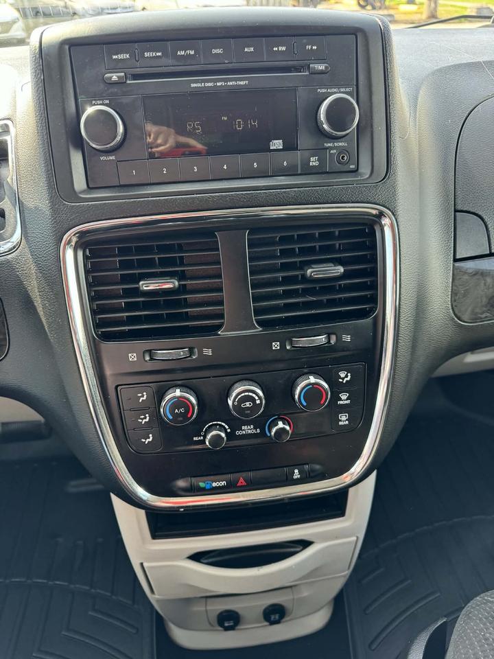 2018 Dodge Grand Caravan CANADA VALUE PACKAGE Photo