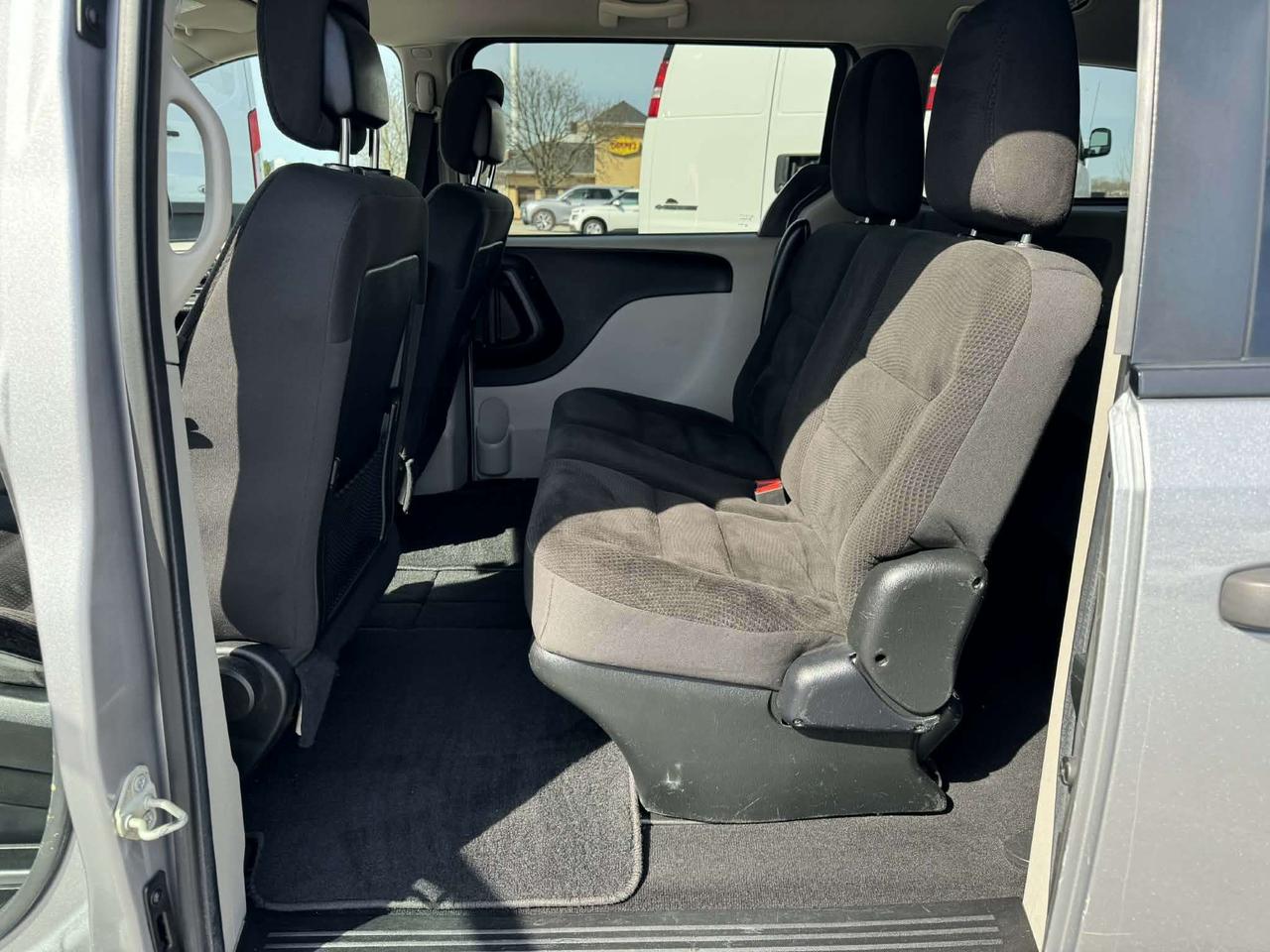 2018 Dodge Grand Caravan SE - LOW KM Photo