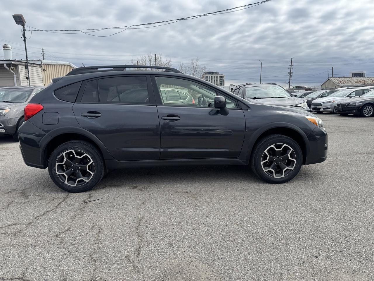 2013 Subaru XV Crosstrek 2.0i w/Touring Pkg Photo