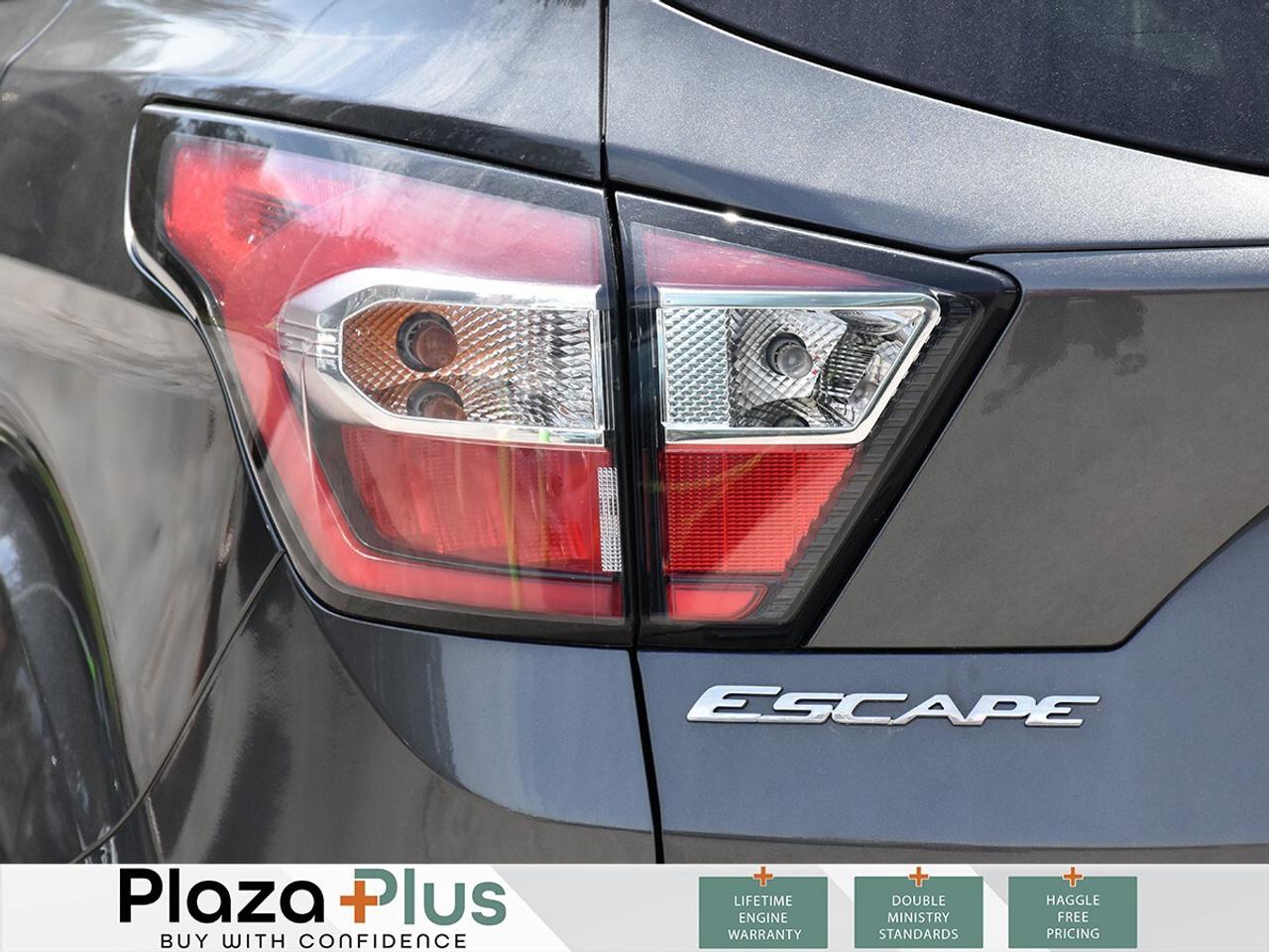 2017 Ford Escape Titanium Photo