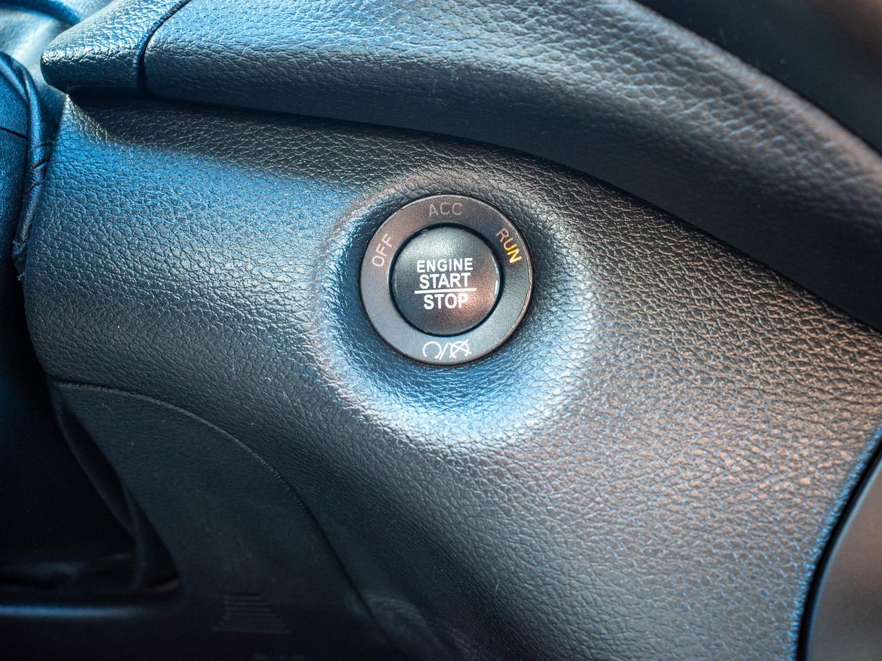 2019 Jeep Cherokee North - Vinyl Seats   Leather Steering Wheel Photo