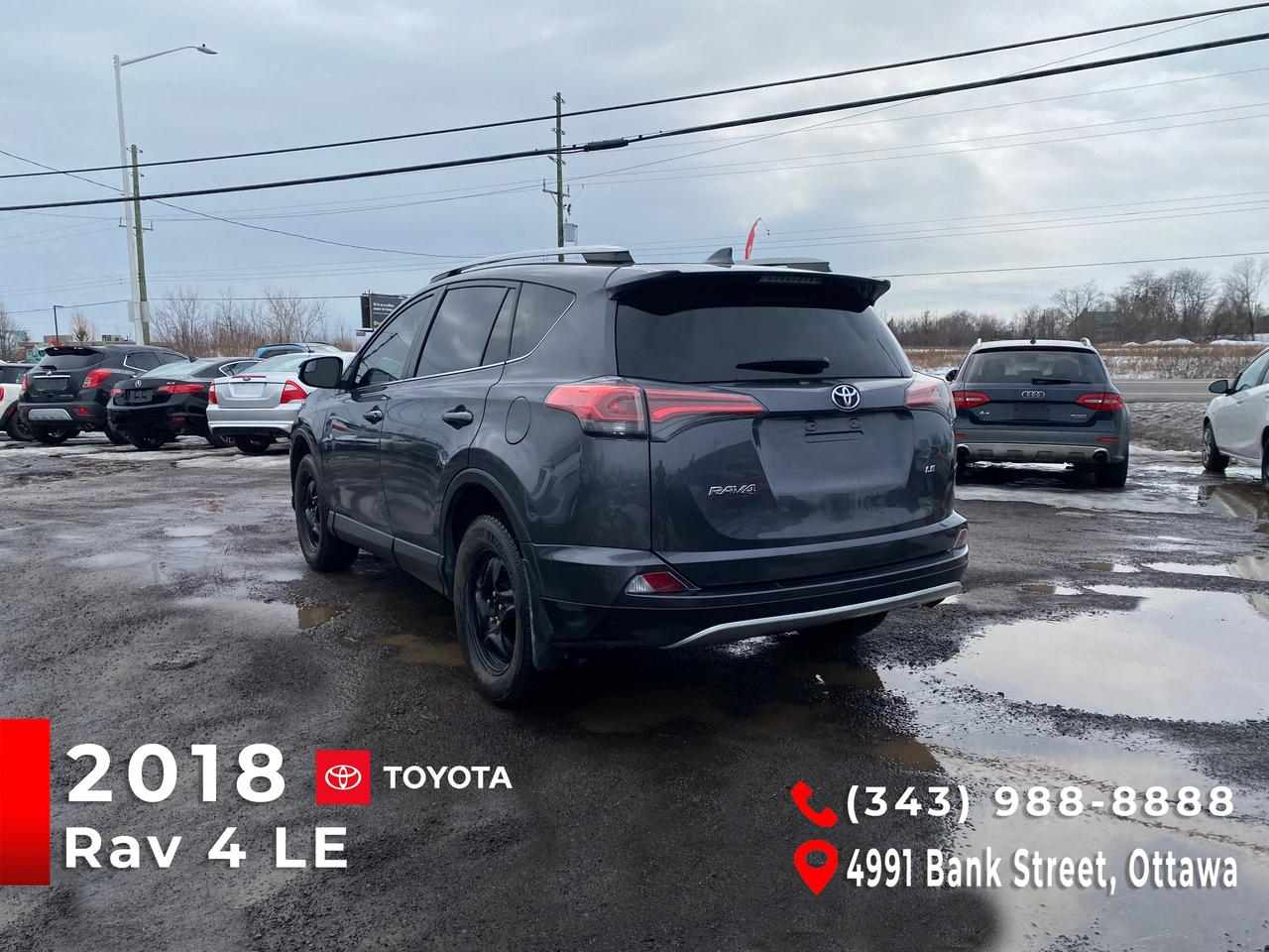 2018 Toyota RAV4 LE Photo3