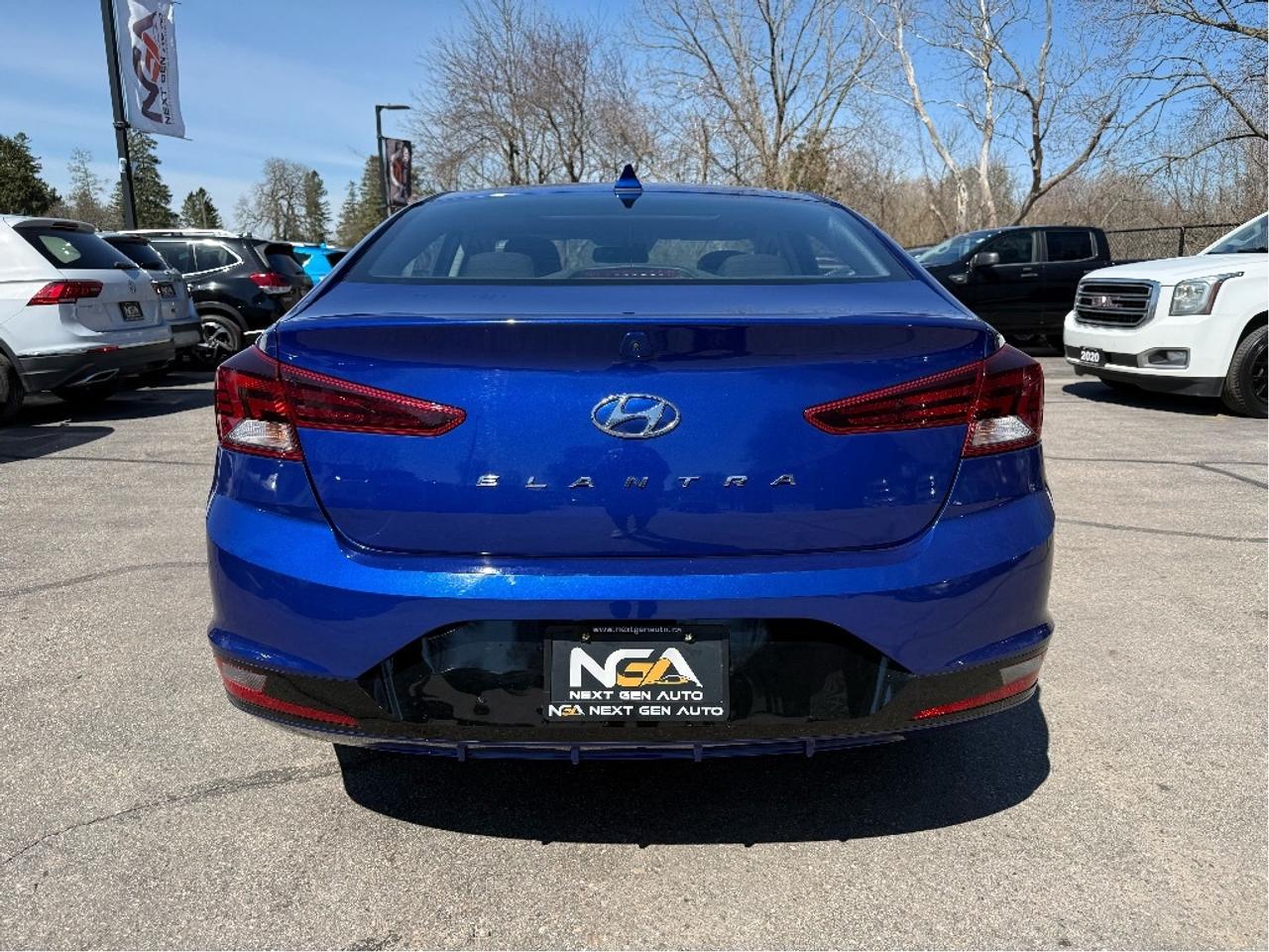 2020 Hyundai Elantra Preferred Photo