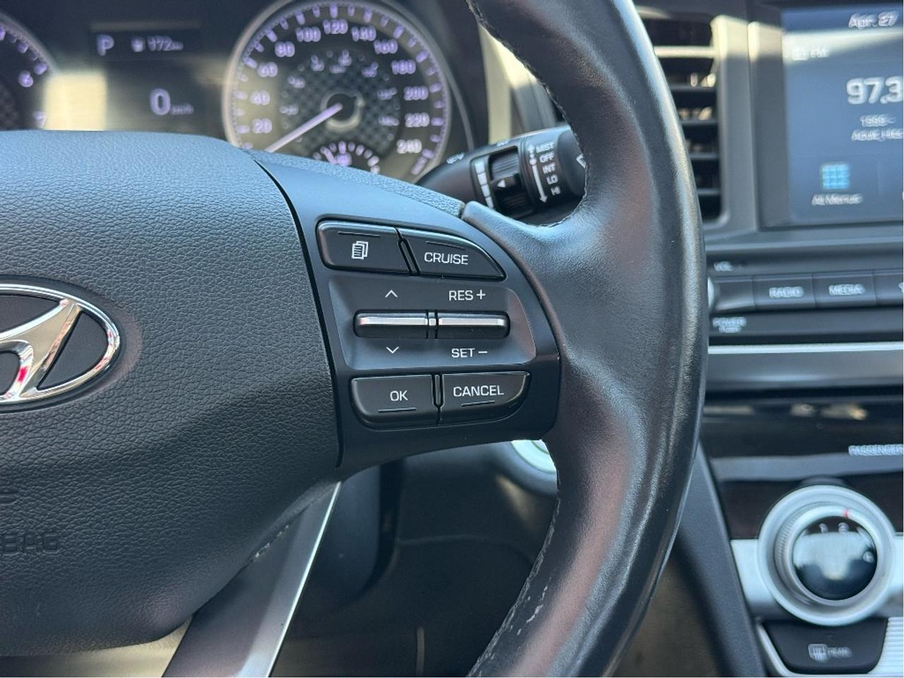 2020 Hyundai Elantra Preferred Photo