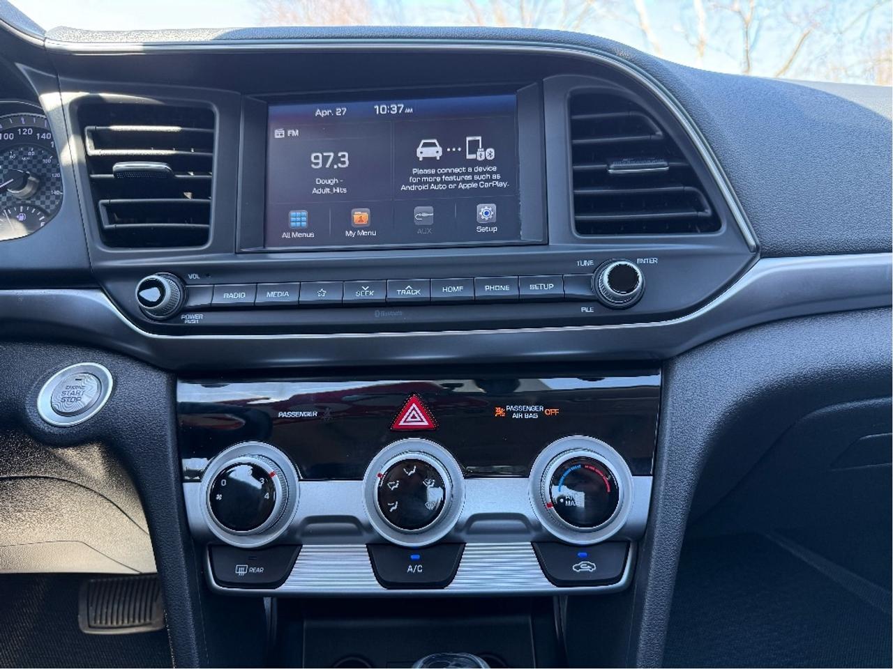 2020 Hyundai Elantra Preferred Photo