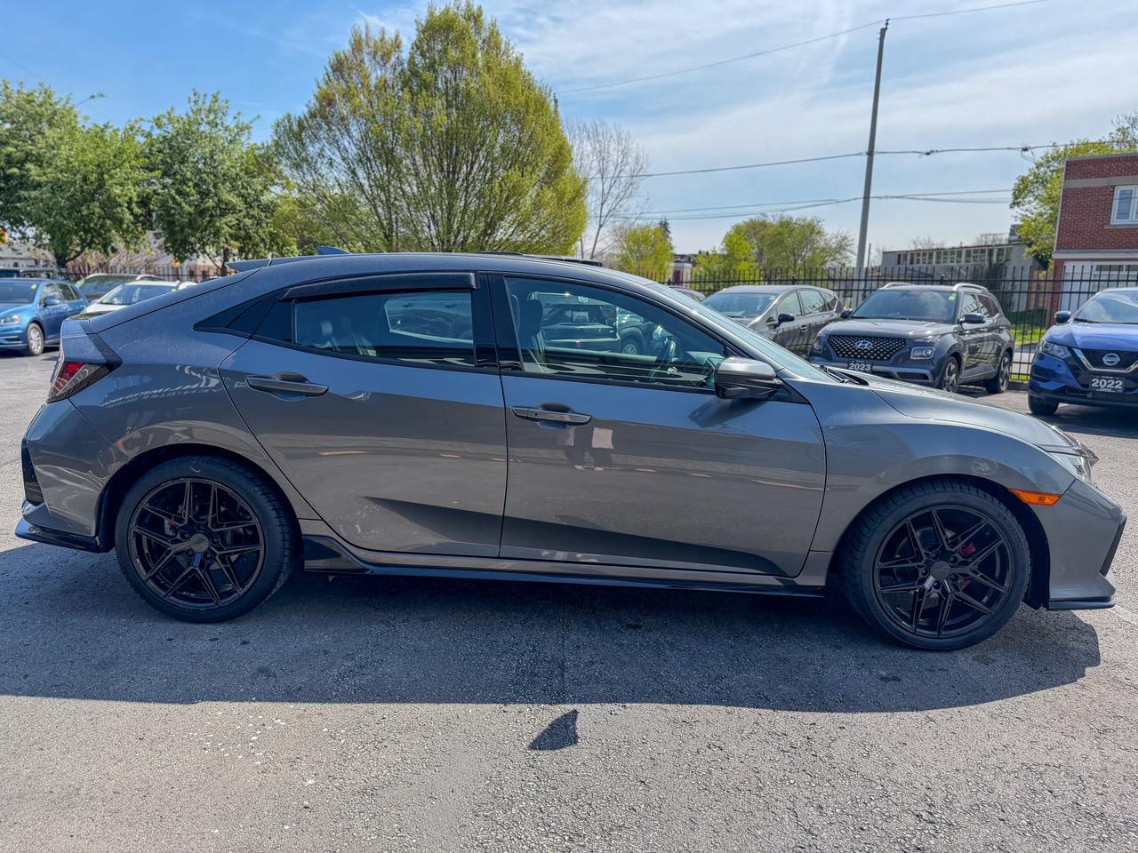 2021 Honda Civic Hatchback Sport/ACC/REMOTE/ROOF/CAMERA/LANE ASSIST/1.5L Photo