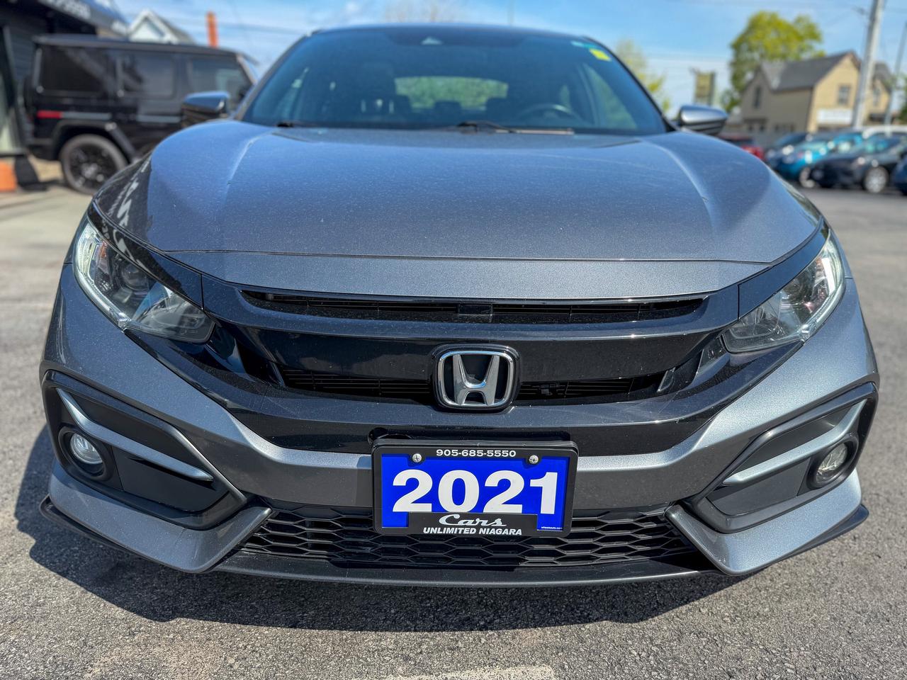 2021 Honda Civic Hatchback Sport/ACC/REMOTE/ROOF/CAMERA/LANE ASSIST/1.5L Photo