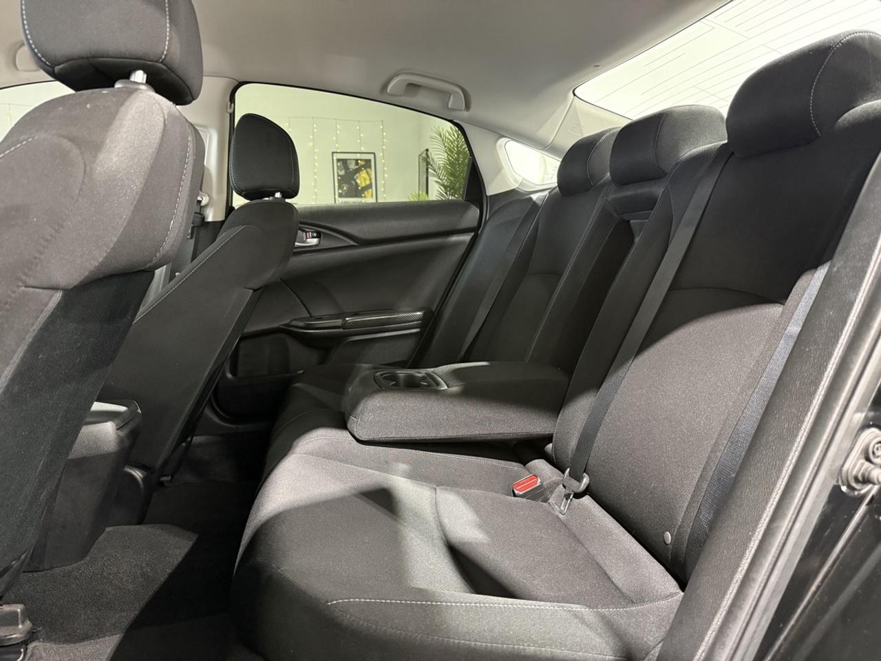 2019 Honda Civic LX||Carplay||Heated Seats Photo