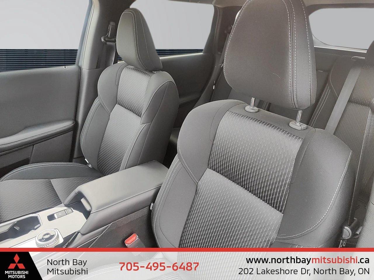 2026 Mitsubishi Outlander SE S-AWC Photo