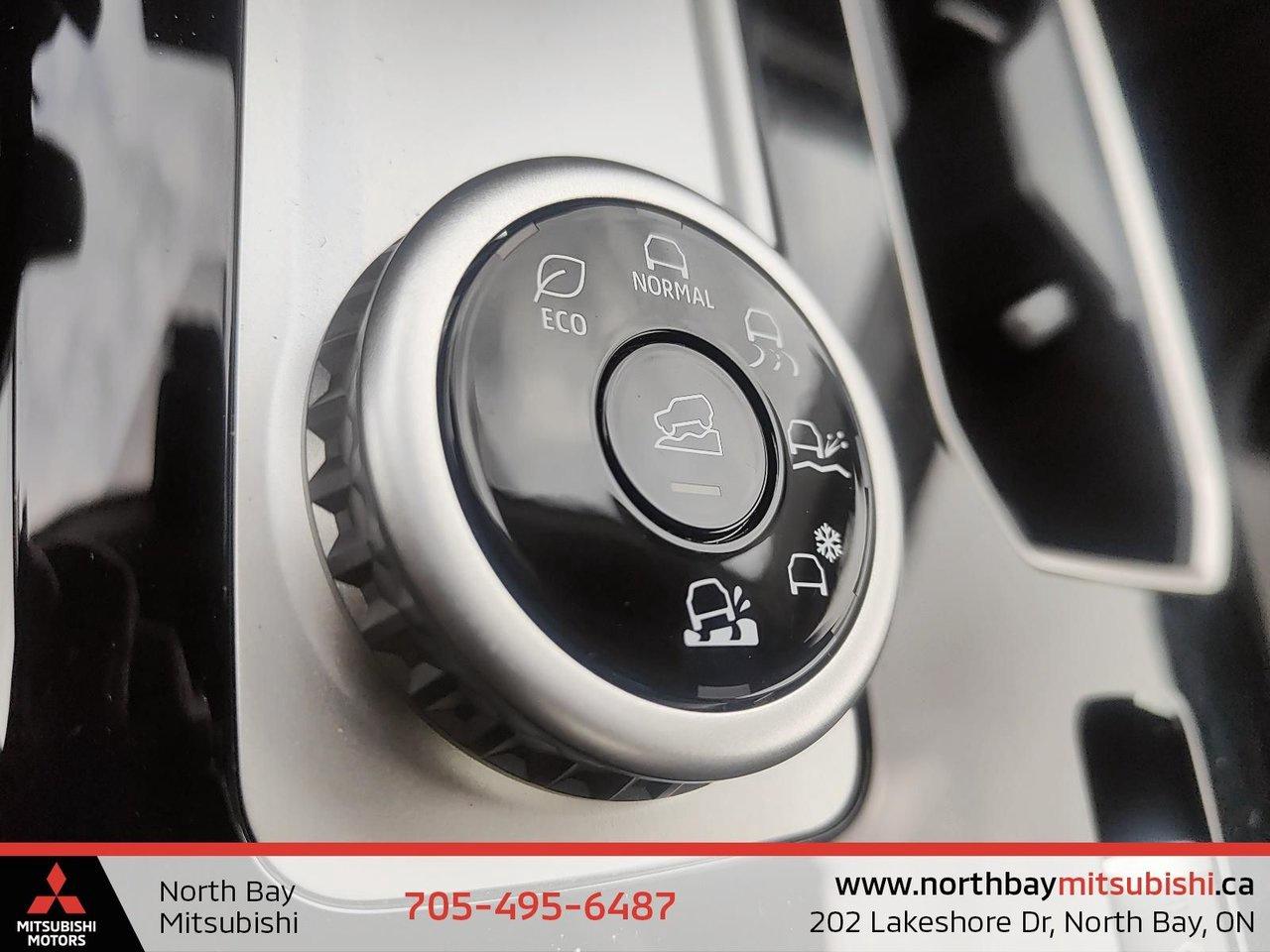 2026 Mitsubishi Outlander SE S-AWC Photo