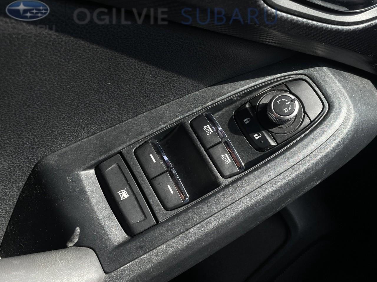 2024 Subaru Crosstrek Limited 4dr All-Wheel Drive Photo