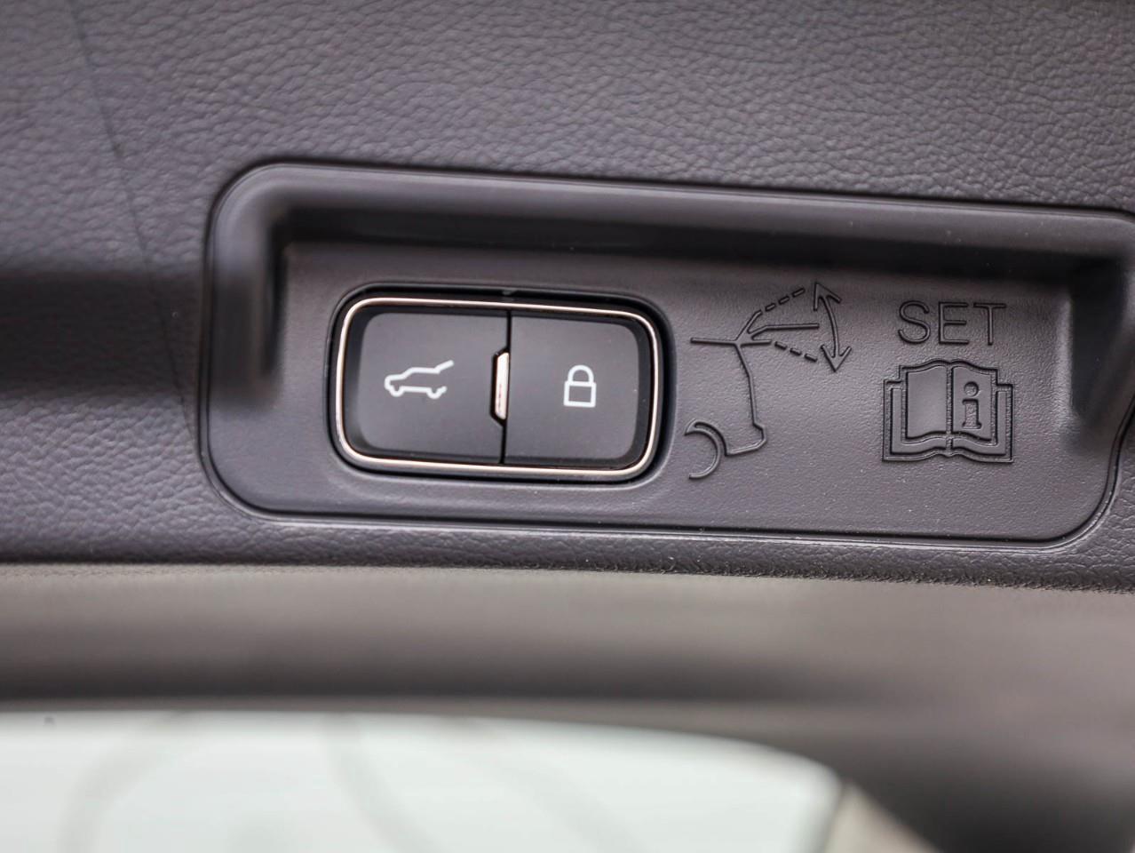 2026 Ford Explorer Active 4dr 4x4 Photo