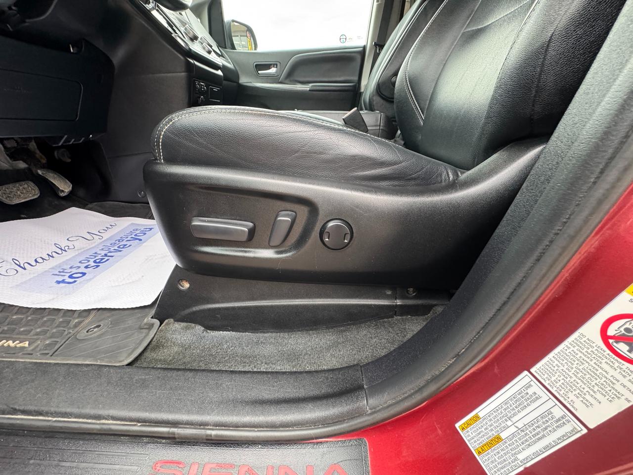 2019 Toyota Sienna SE 7-Passenger 4dr All-Wheel Drive Passenger Van Photo