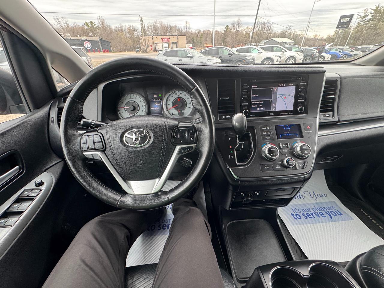 2019 Toyota Sienna SE 7-Passenger 4dr All-Wheel Drive Passenger Van Photo
