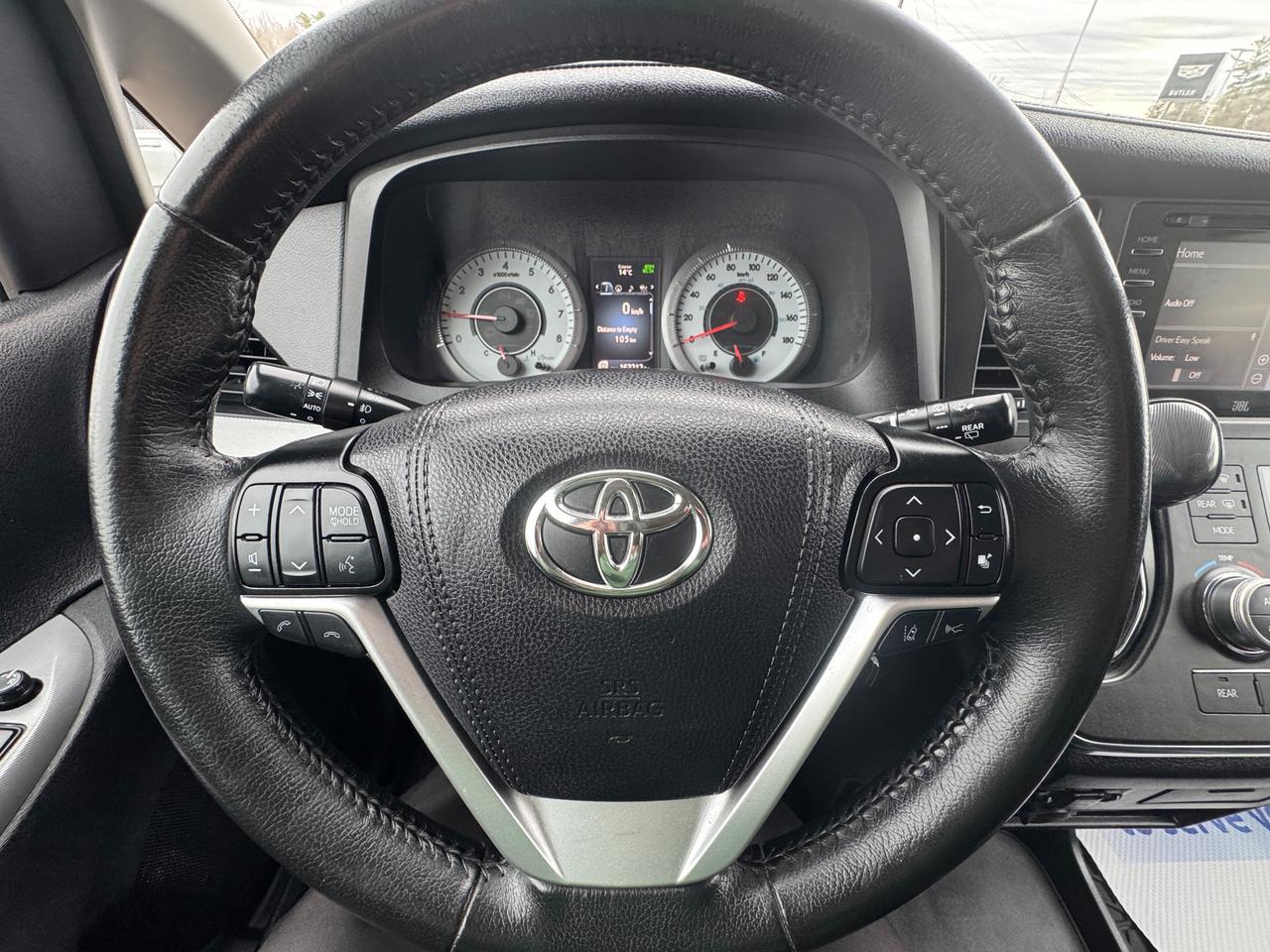 2019 Toyota Sienna SE 7-Passenger 4dr All-Wheel Drive Passenger Van Photo
