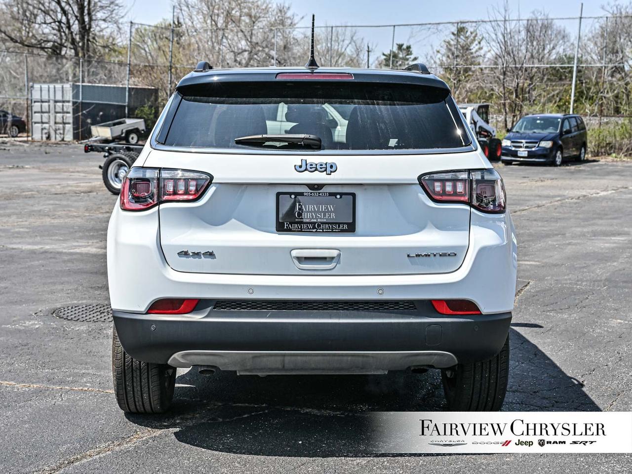 2024 Jeep Compass Limited CARPLAY   HEATED SEATS   DUAL CLIMATE CONT Photo4