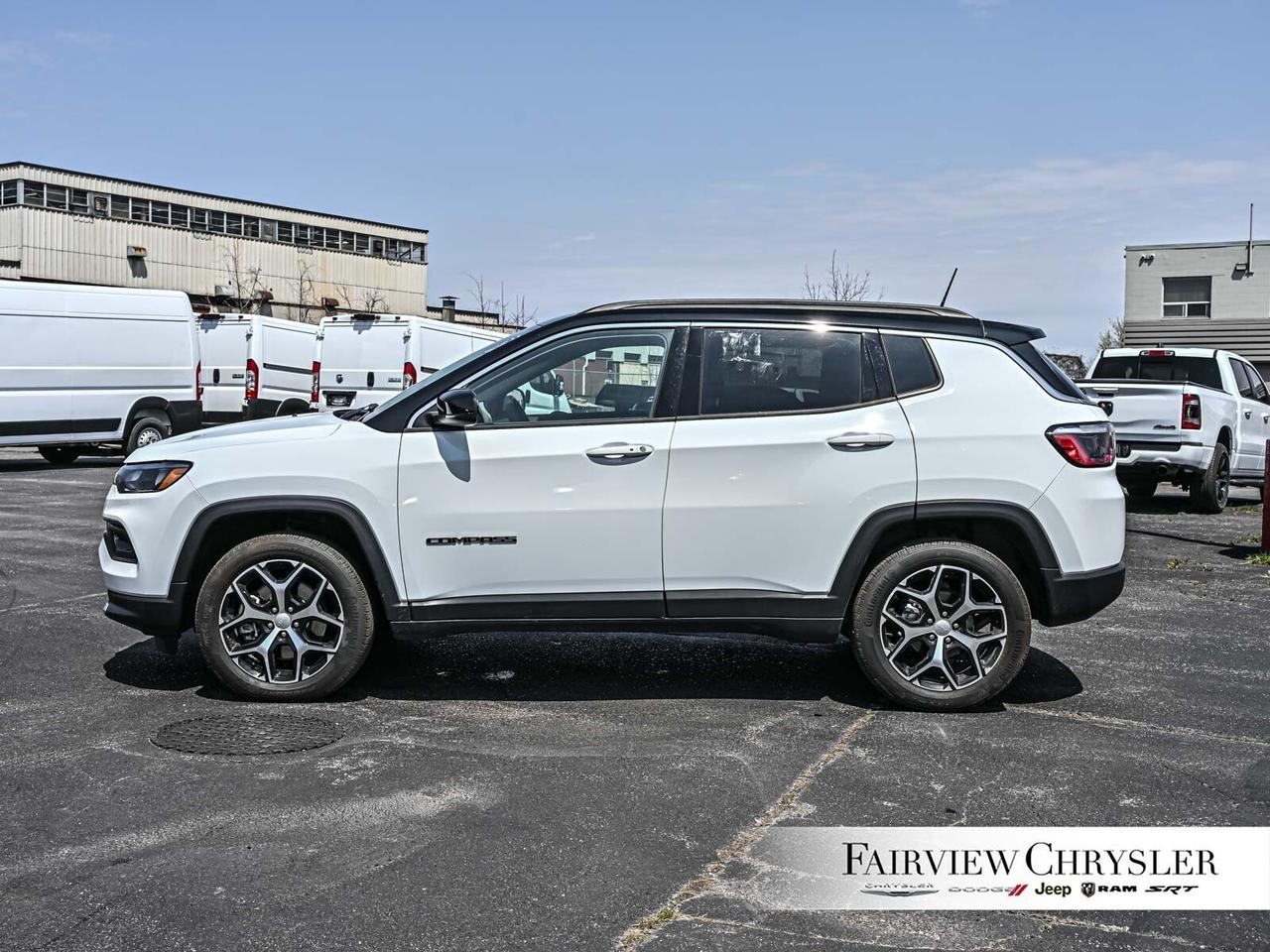2024 Jeep Compass Limited CARPLAY   HEATED SEATS   DUAL CLIMATE CONT Photo2