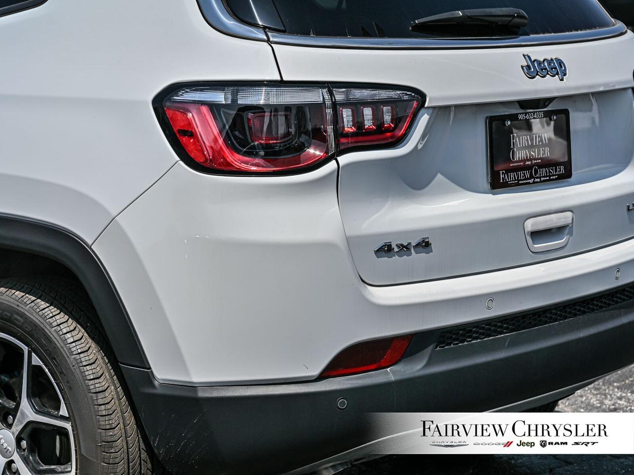 2024 Jeep Compass Limited CARPLAY   HEATED SEATS   DUAL CLIMATE CONT Photo