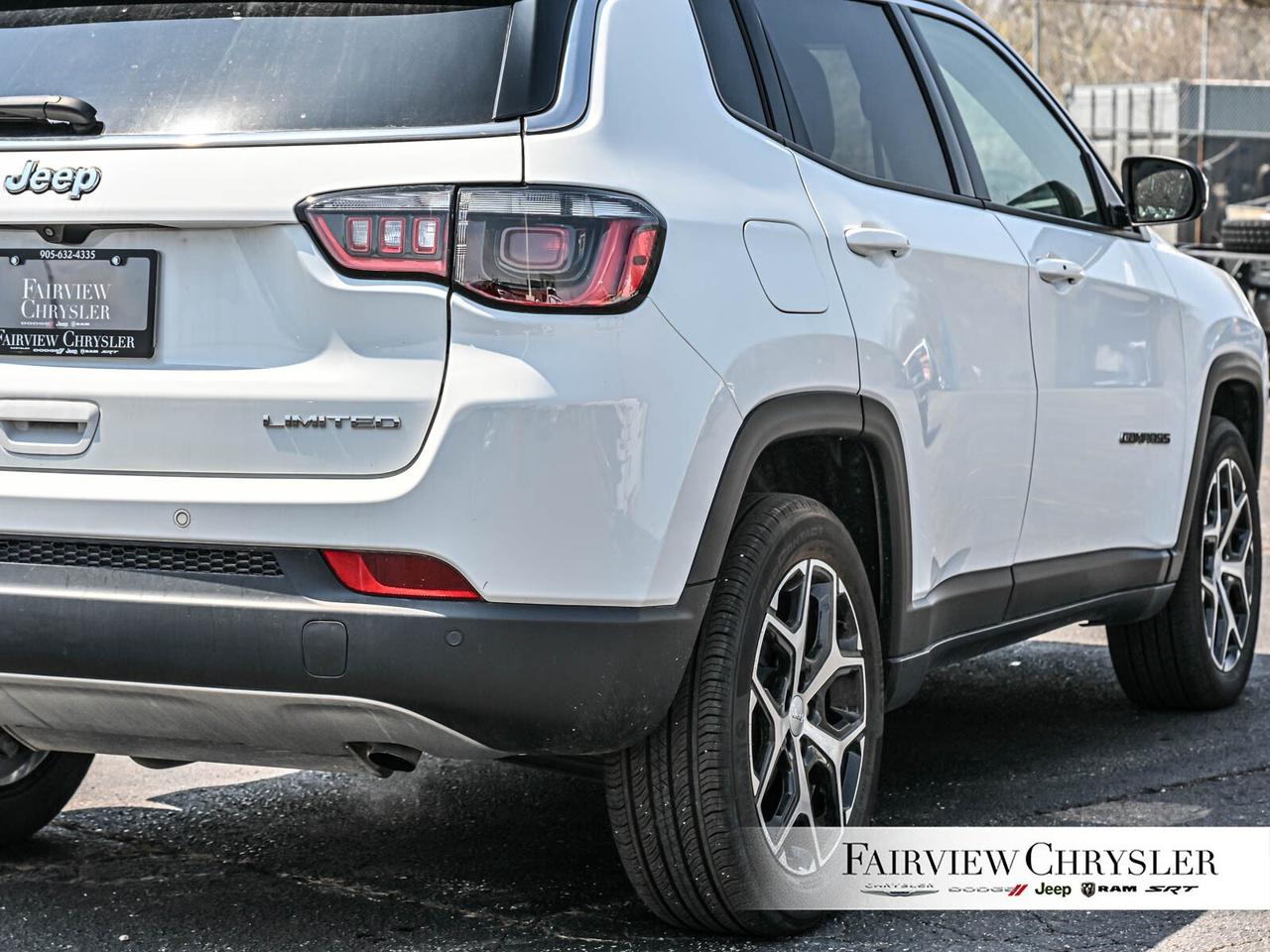 2024 Jeep Compass Limited CARPLAY   HEATED SEATS   DUAL CLIMATE CONT Photo