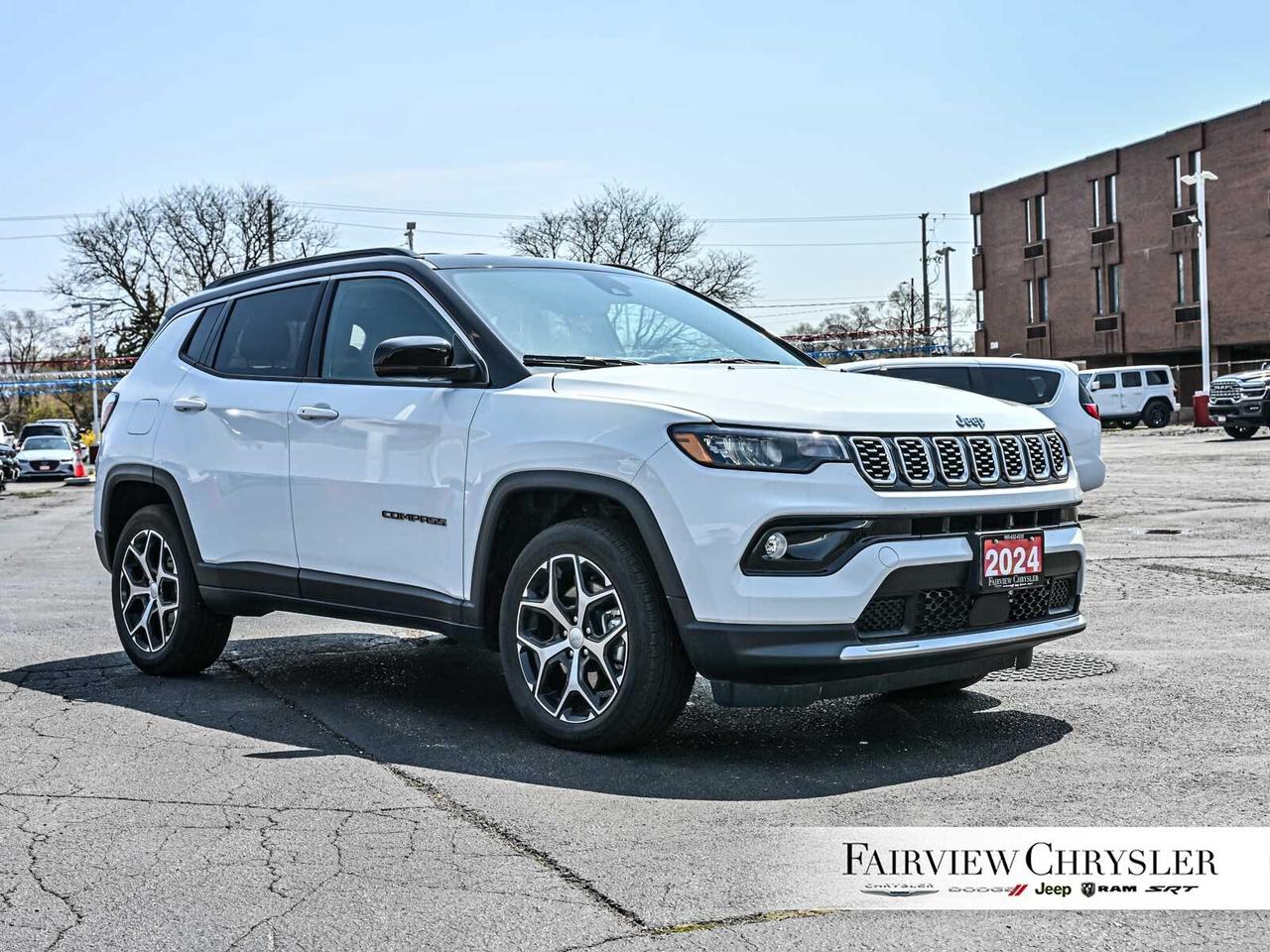 2024 Jeep Compass Limited CARPLAY   HEATED SEATS   DUAL CLIMATE CONT Photo