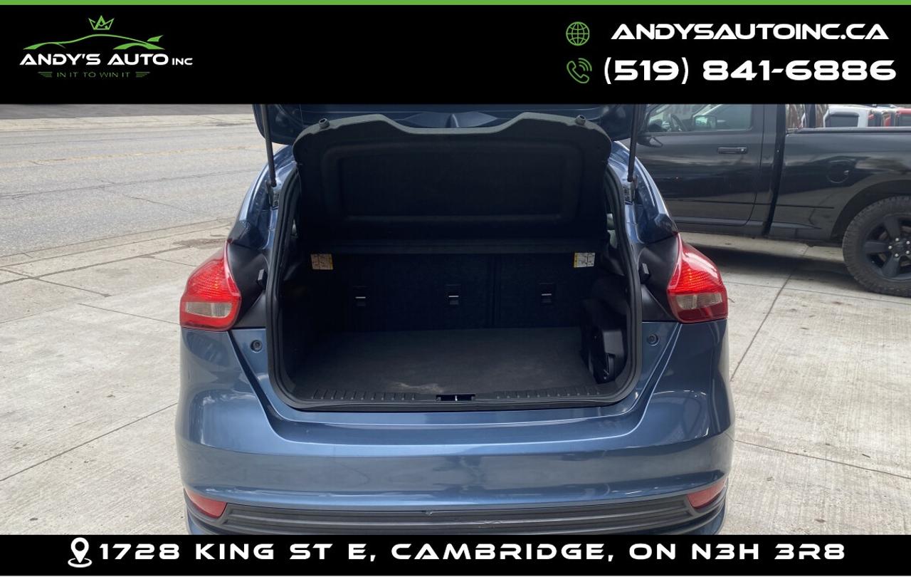 2018 Ford Focus ST ! LEATHER ! SUNROOF ! NAVIGATION ! NO ACCIDENTS Photo