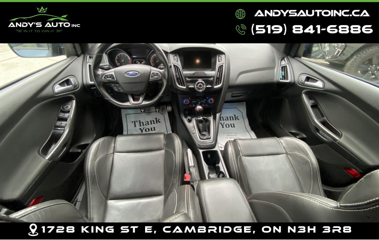 2018 Ford Focus ST ! LEATHER ! SUNROOF ! NAVIGATION ! NO ACCIDENTS Photo