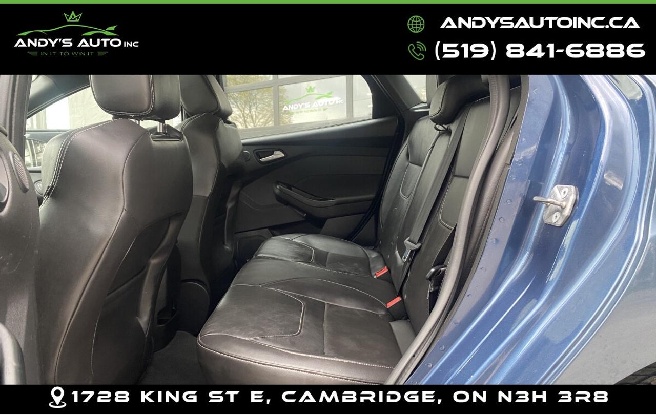 2018 Ford Focus ST ! LEATHER ! SUNROOF ! NAVIGATION ! NO ACCIDENTS Photo