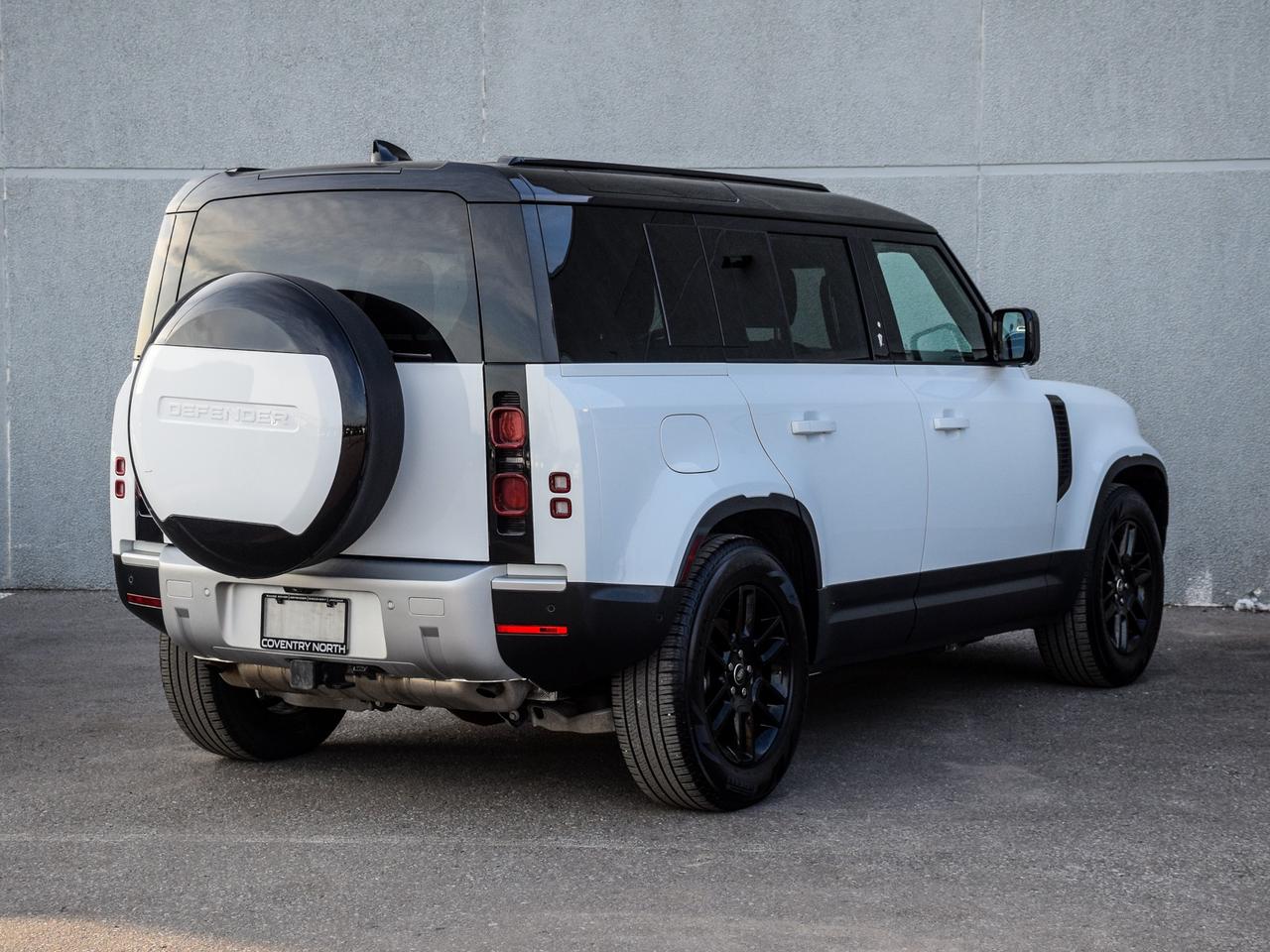 2025 Land Rover Defender S Photo3