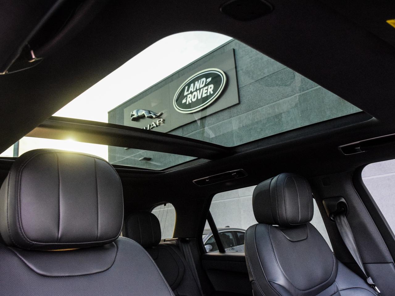 2024 Land Rover Range Rover Sport Dynamic HSE Photo