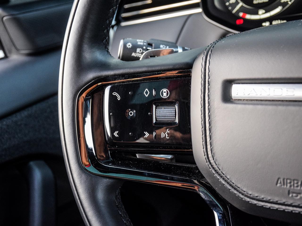 2024 Land Rover Range Rover Sport Dynamic HSE Photo
