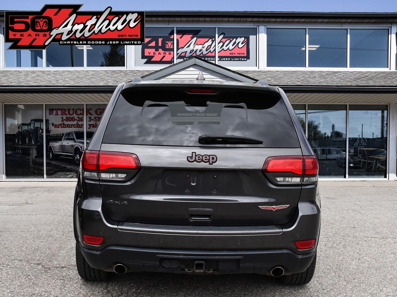 2018 Jeep Grand Cherokee TRAILHAWK 4X4 WITH A HEMI Photo4