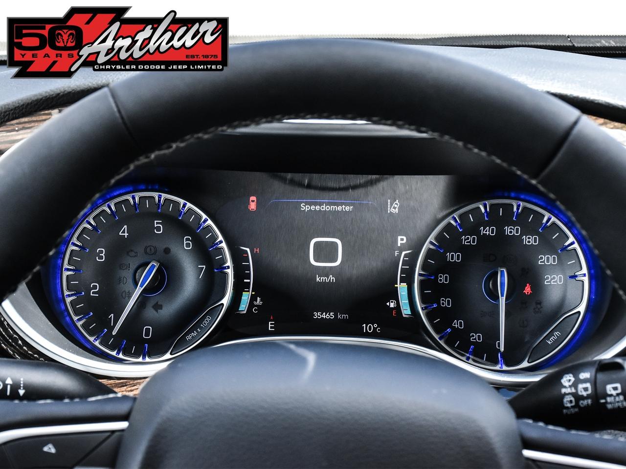 2024 Chrysler Pacifica Limited Photo