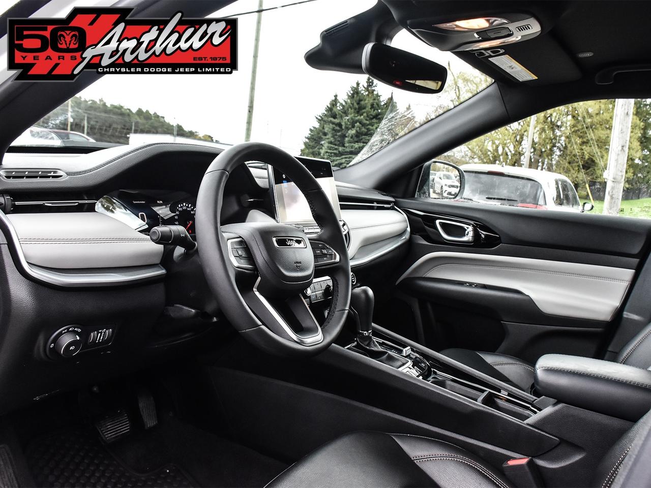2024 Jeep Compass Limited 4X4 Photo