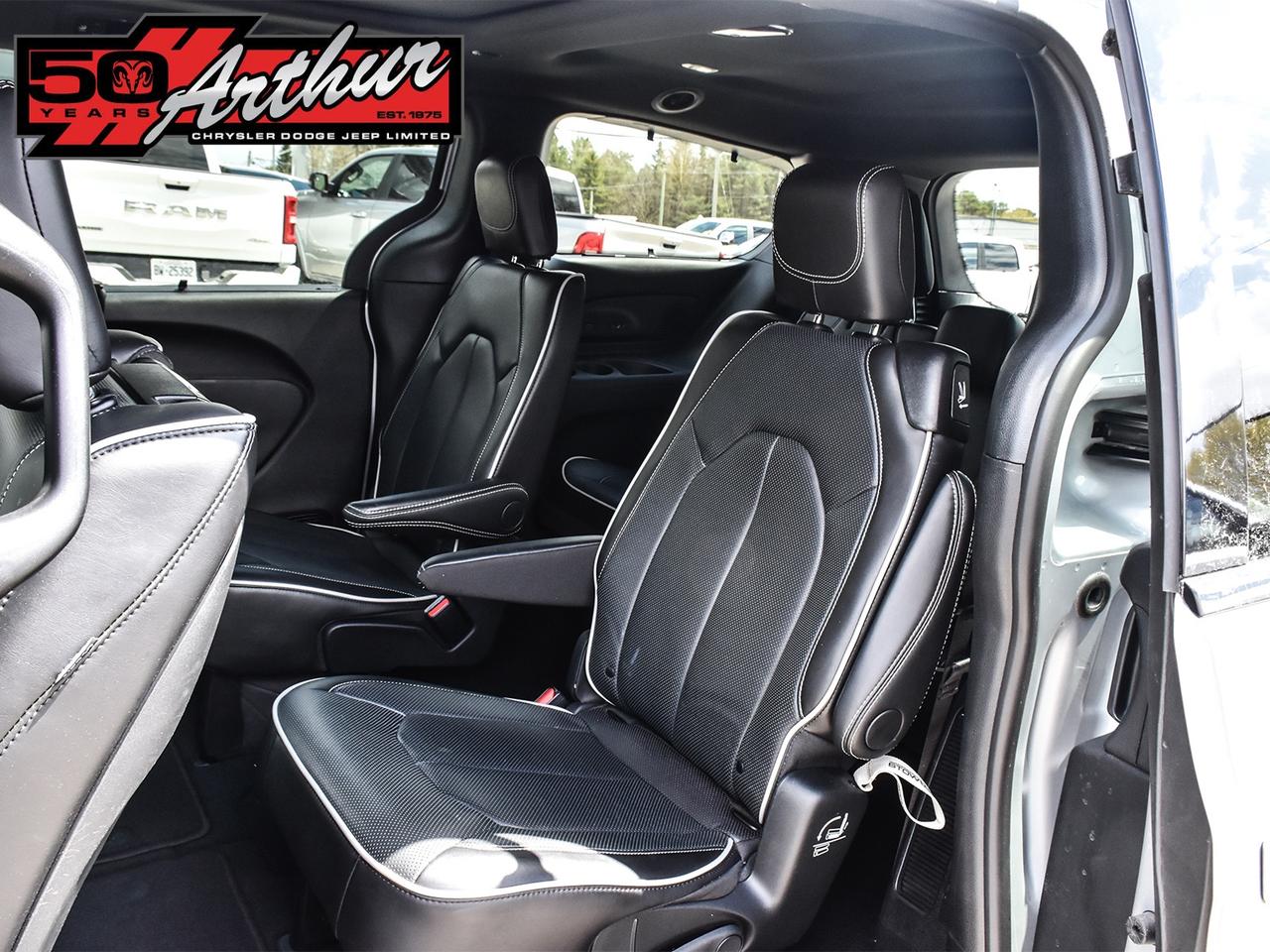 2024 Chrysler Pacifica LIMITED S APPEARANCE WITH DVD Photo