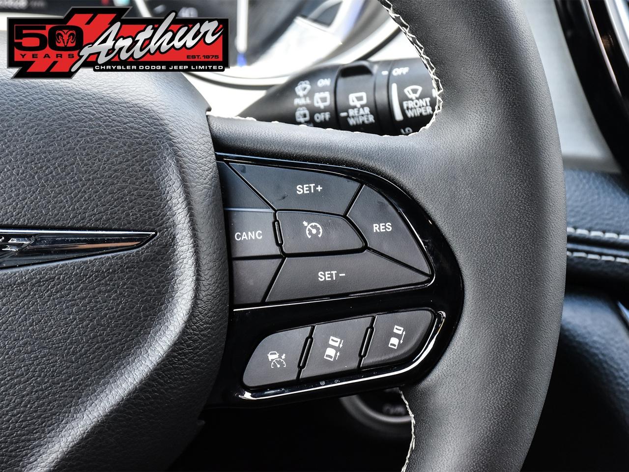 2024 Chrysler Pacifica LIMITED S APPEARANCE WITH DVD Photo