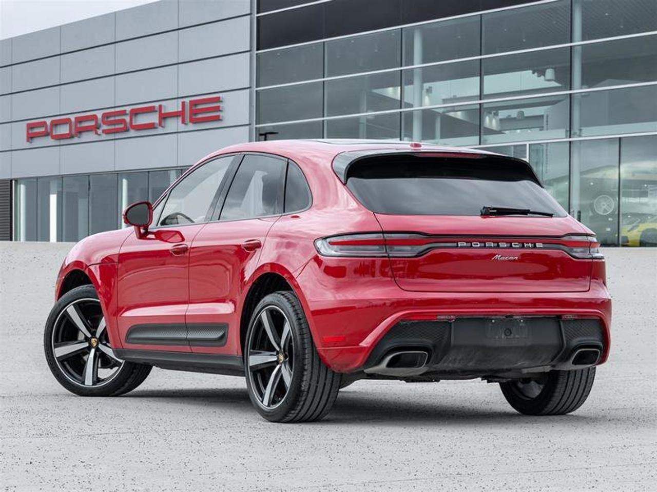 2023 Porsche Macan AWD Existing Warranty Until March 2028 Premium Pkg Photo3
