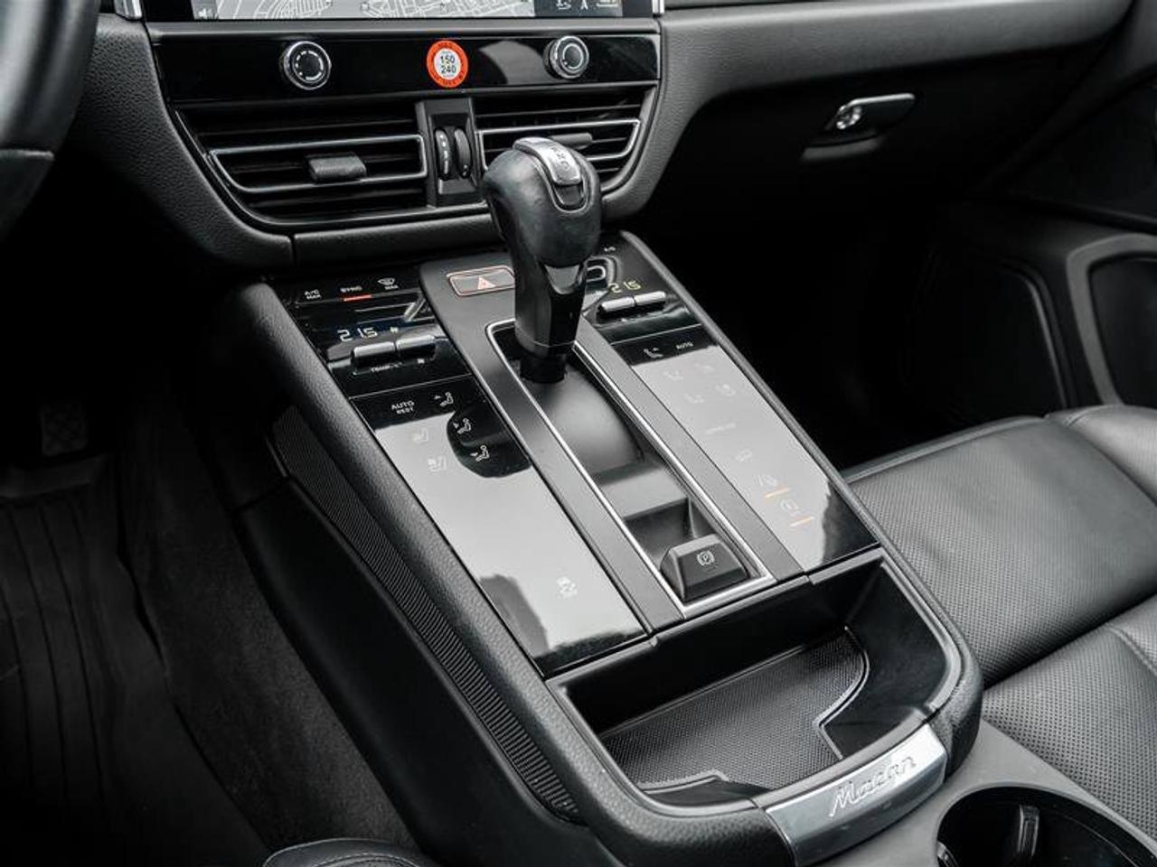 2023 Porsche Macan AWD Existing Warranty Until March 2028 Premium Pkg Photo