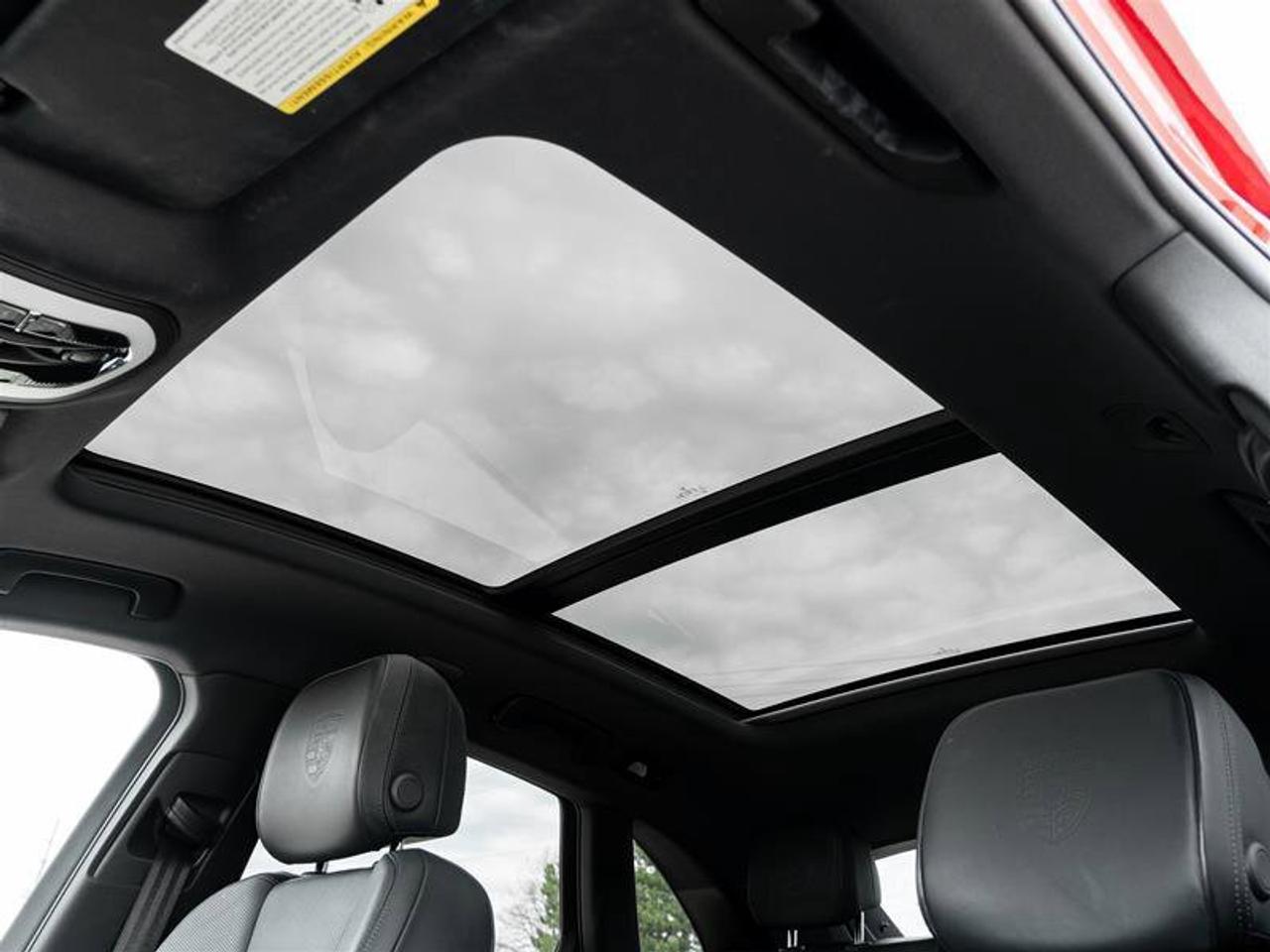 2023 Porsche Macan AWD Existing Warranty Until March 2028 Premium Pkg Photo