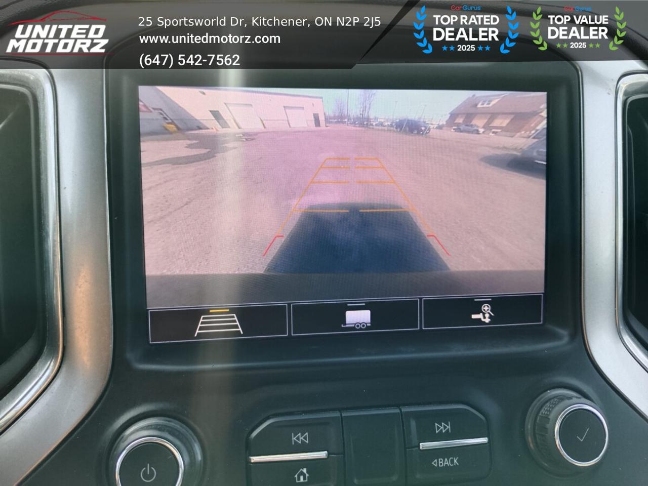 2020 Chevrolet Silverado 1500 RST Z71 Crew Cab 5.3L V8 Photo