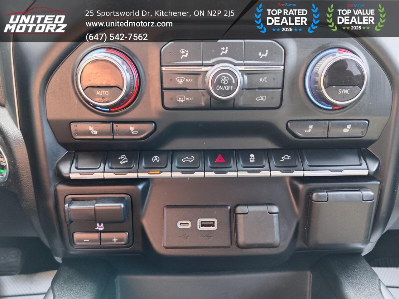 2020 Chevrolet Silverado 1500 RST Z71 Crew Cab 5.3L V8 Photo