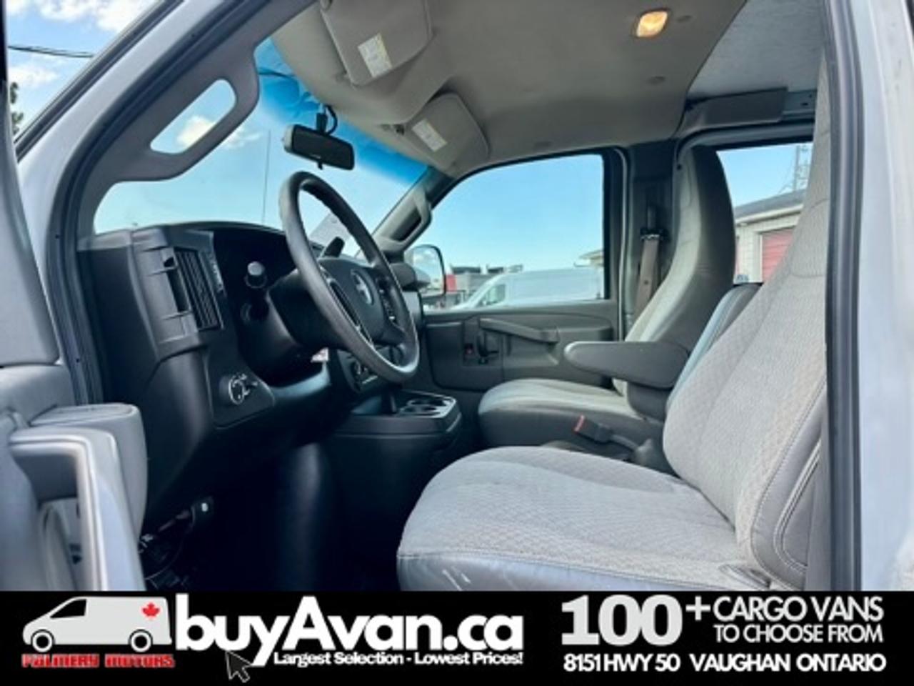 2016 GMC Savana Cargo Van  Photo