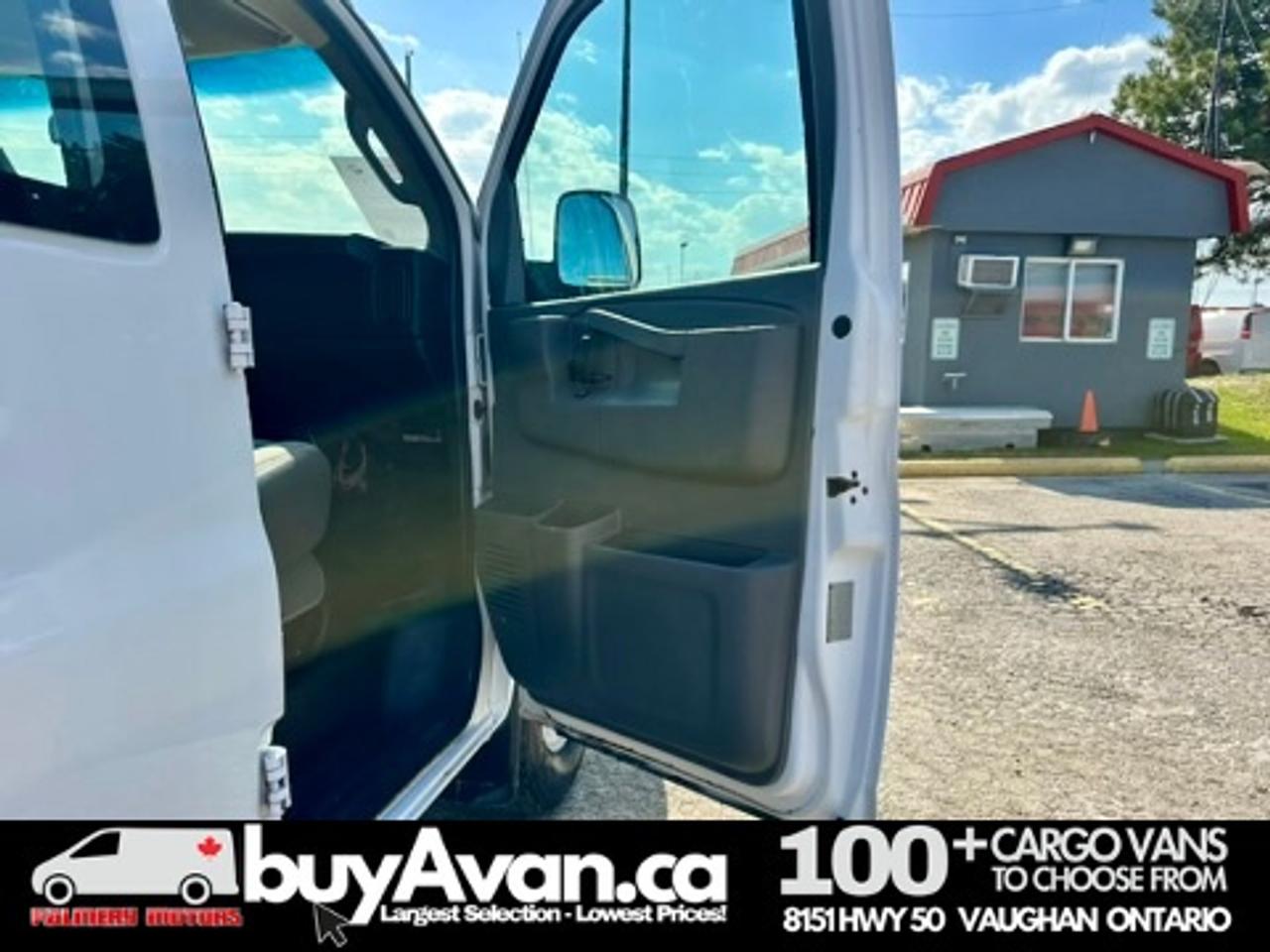 2016 GMC Savana Cargo Van  Photo