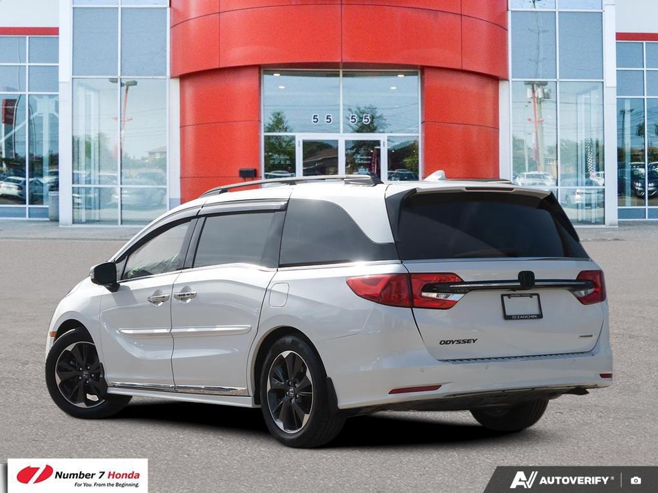 2022 Honda Odyssey Touring *NO REPORTED ACCIDENTS*ONE OWNER* Photo