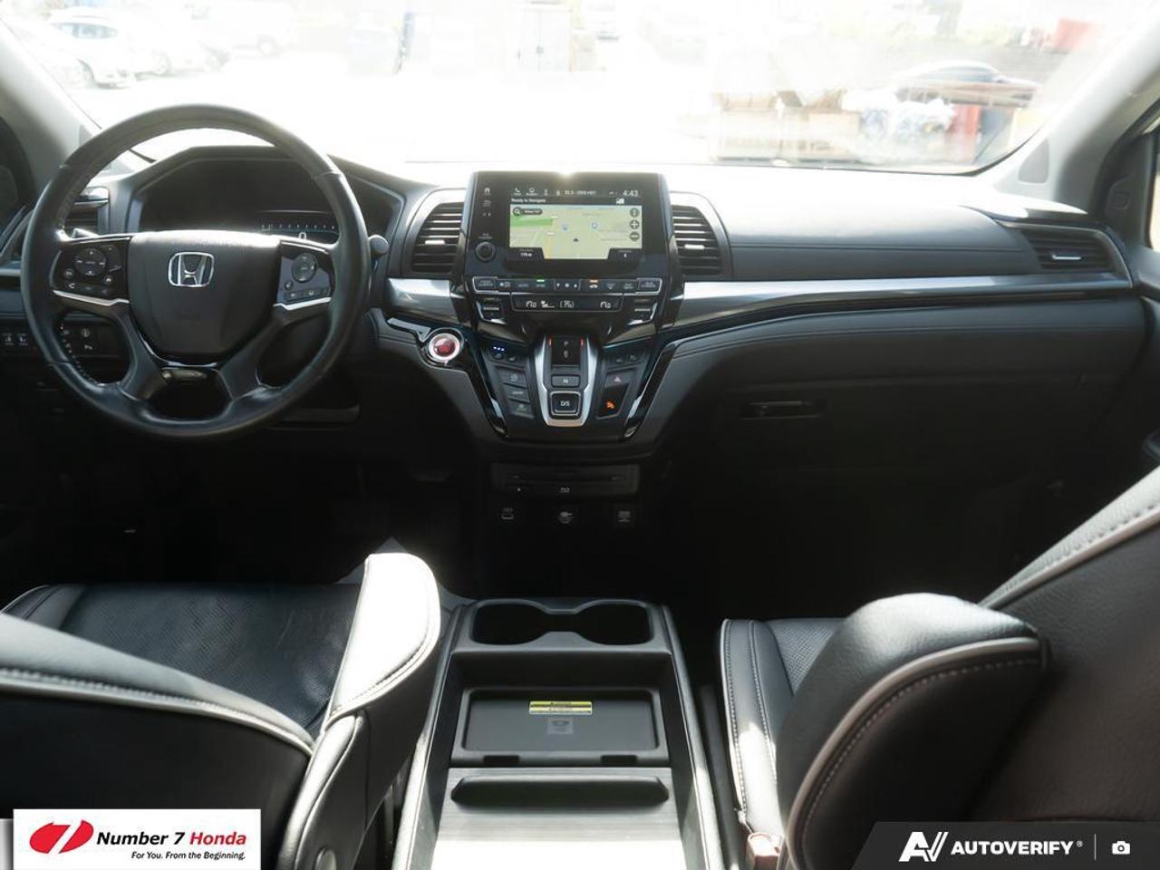 2022 Honda Odyssey Touring *NO REPORTED ACCIDENTS*ONE OWNER* Photo