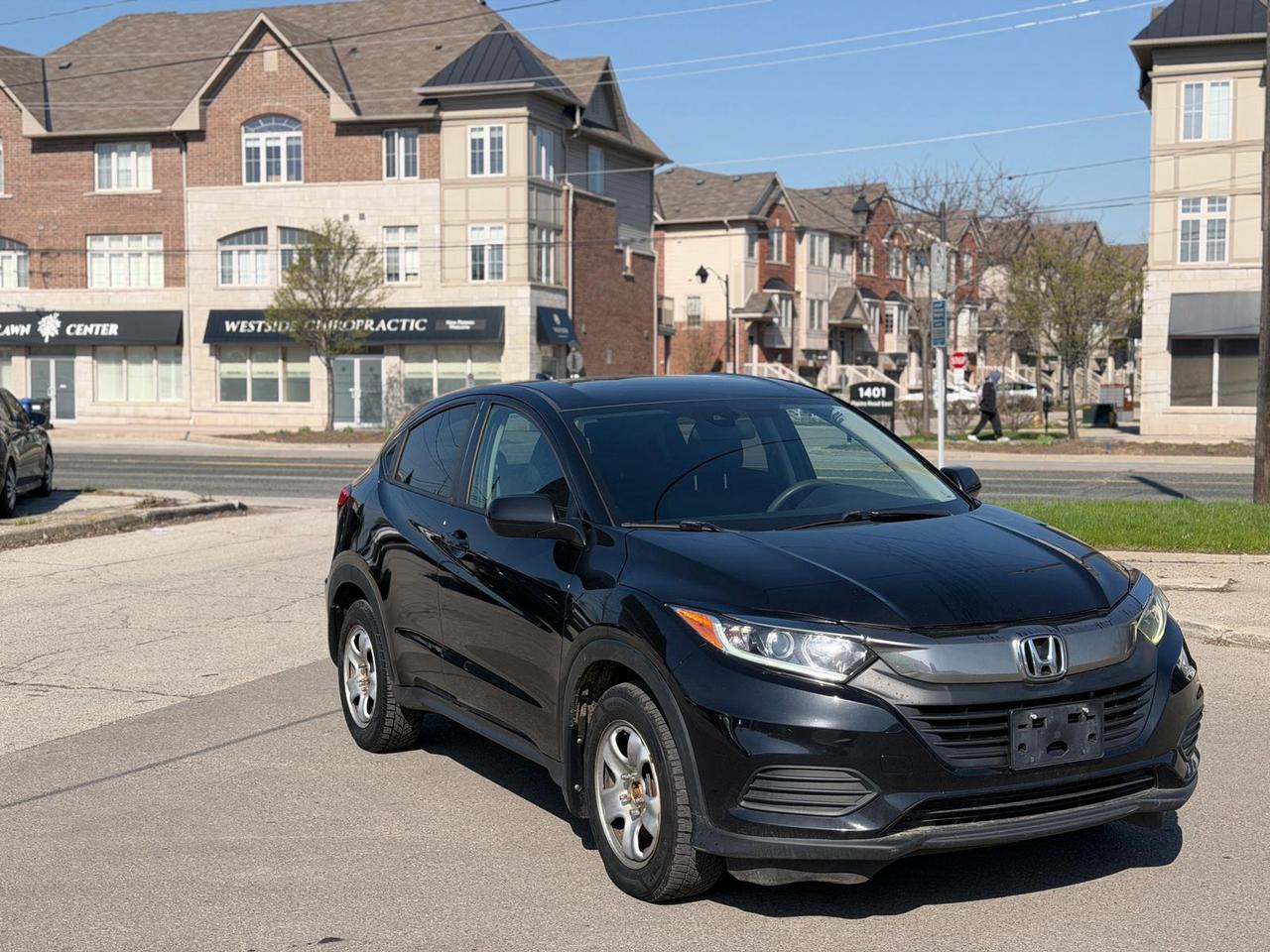 2019 Honda HR-V LX Photo2