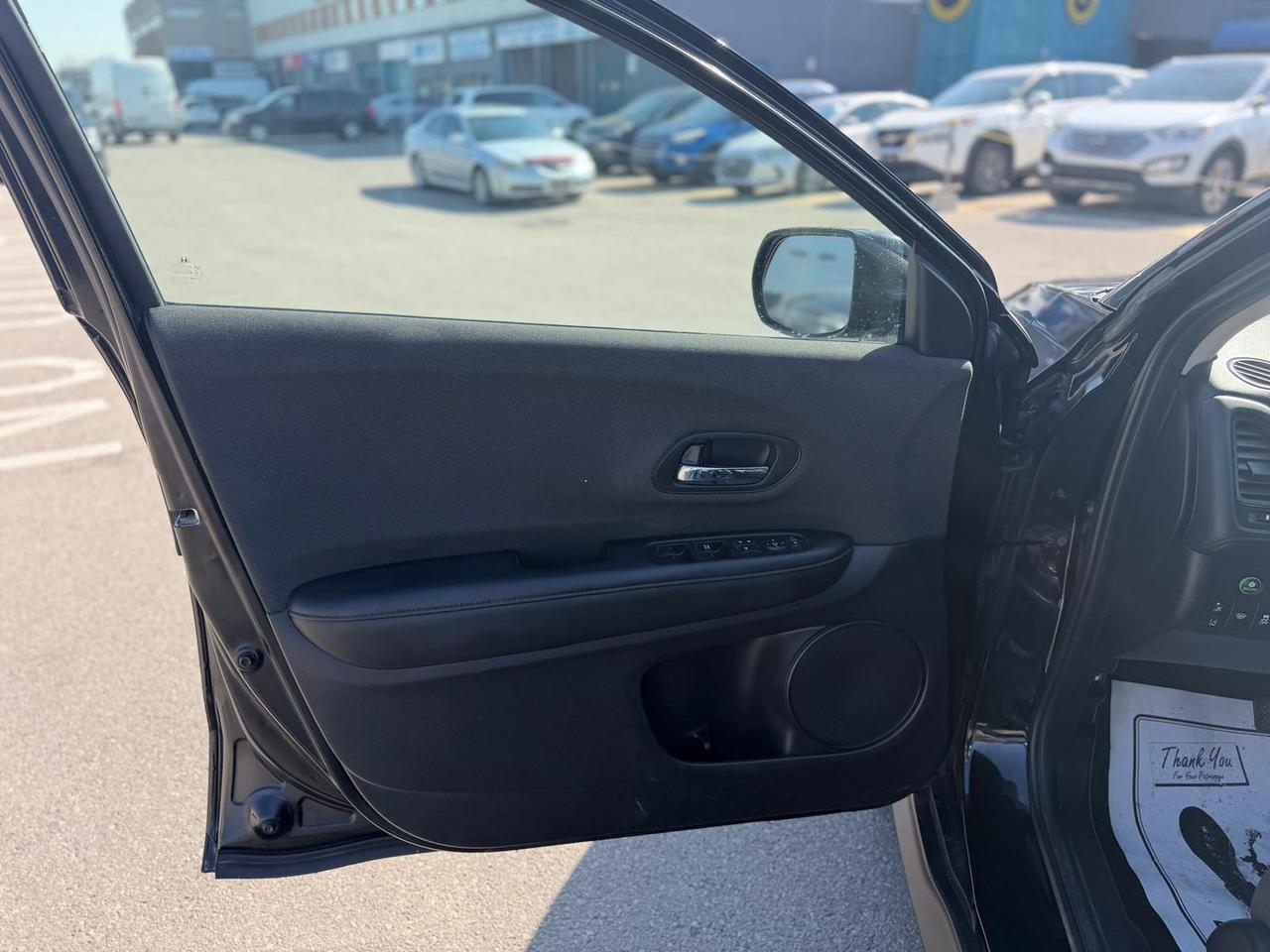 2019 Honda HR-V LX Photo