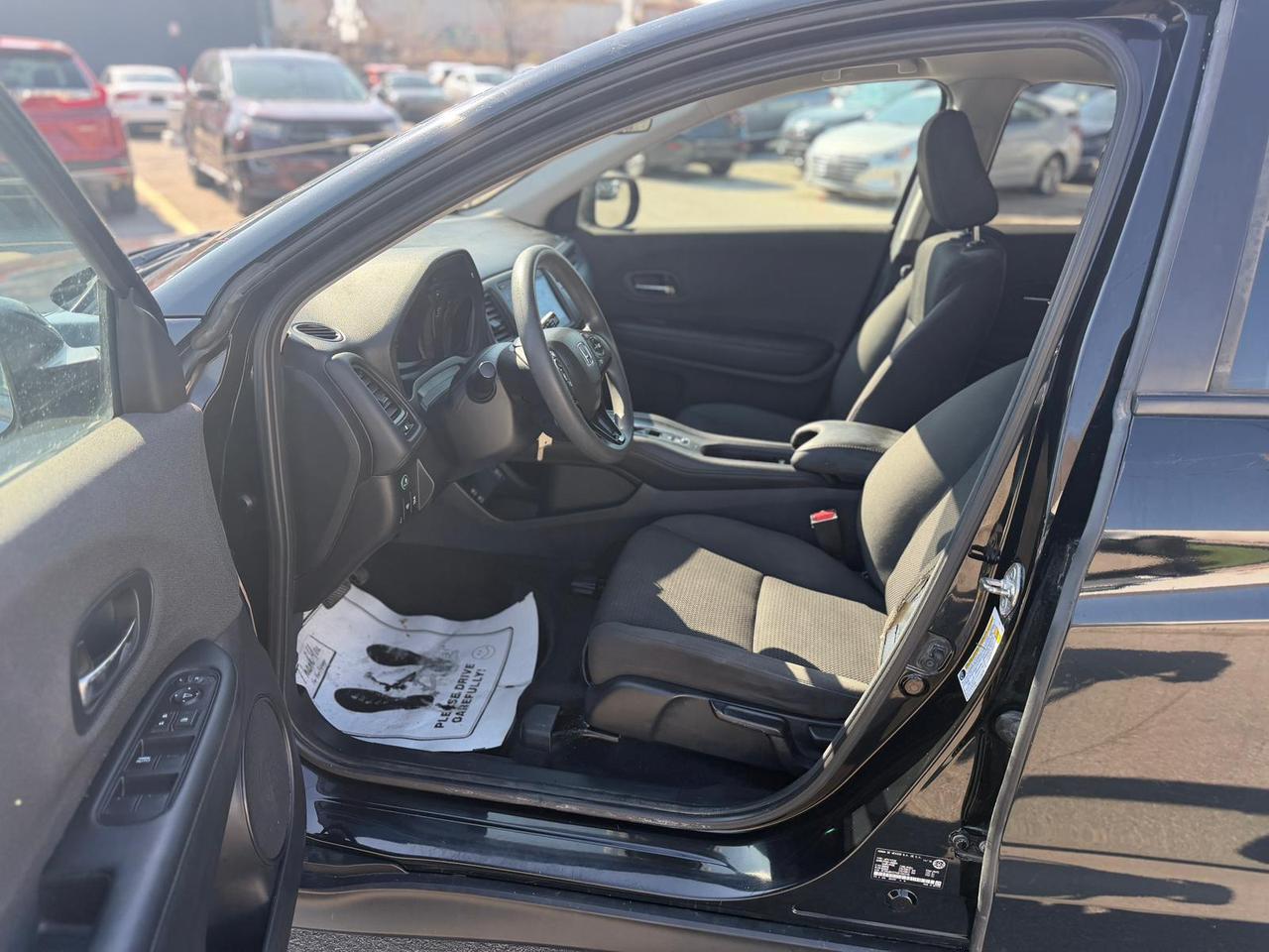2019 Honda HR-V LX Photo