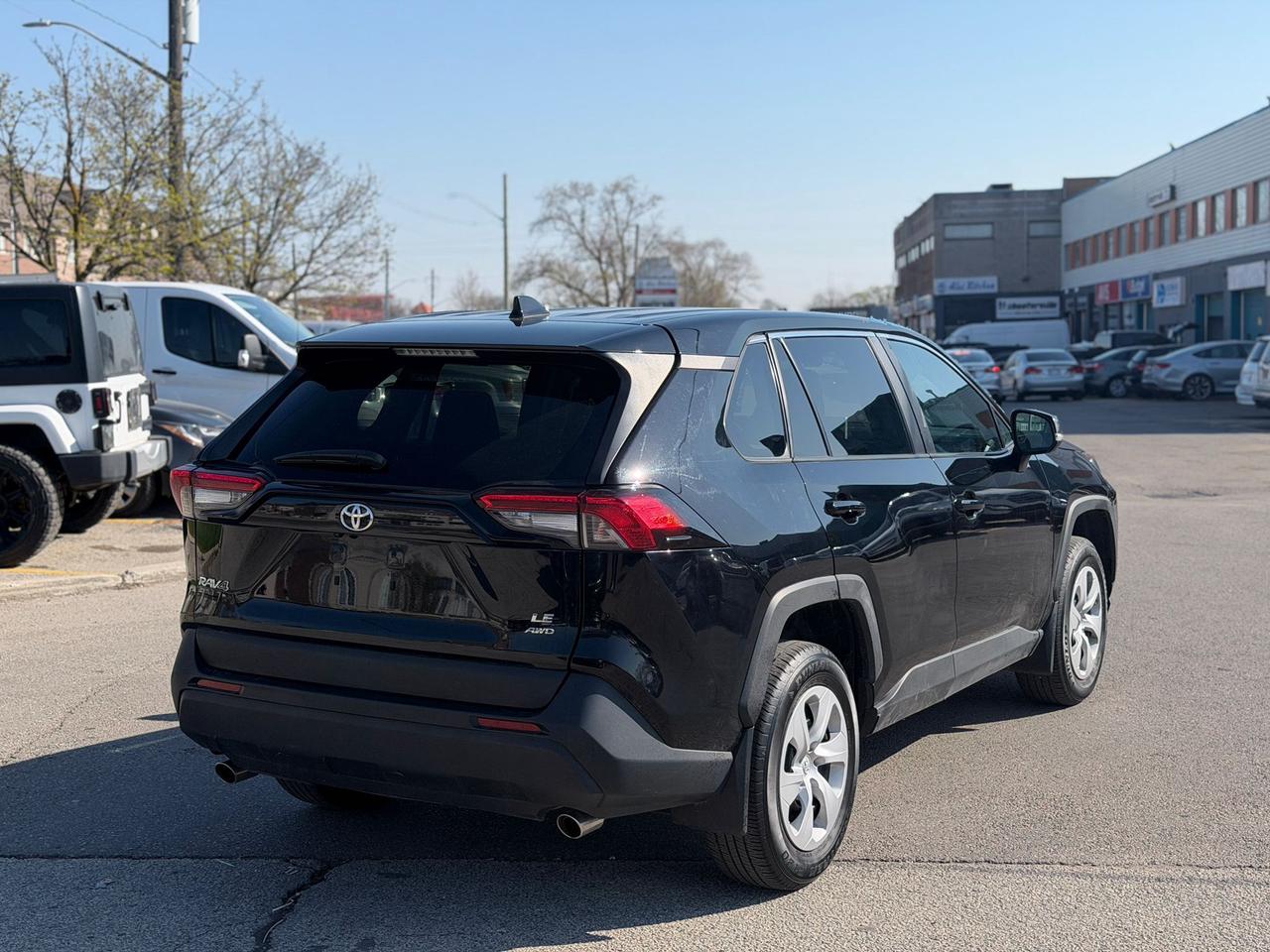 2024 Toyota RAV4 LE Photo